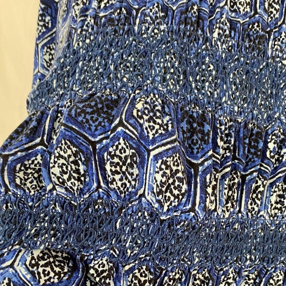 dC Jeans Shirred Long Top Blue Geometric Print Womens Size 2X - Picture 6 of 12